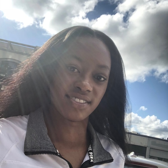 Meet your Posher, Natalie - Picture 1 of 1